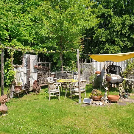 Apartment Forsthaus Im Zaubergarten Lehnhausen